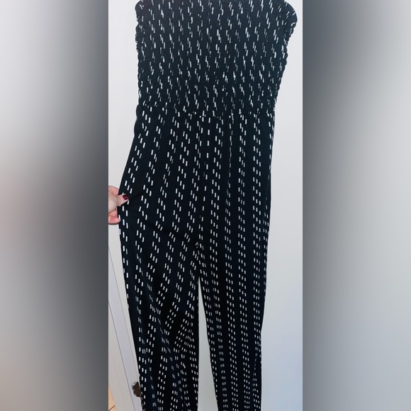 Jumpsuit - Picture 3 of 5